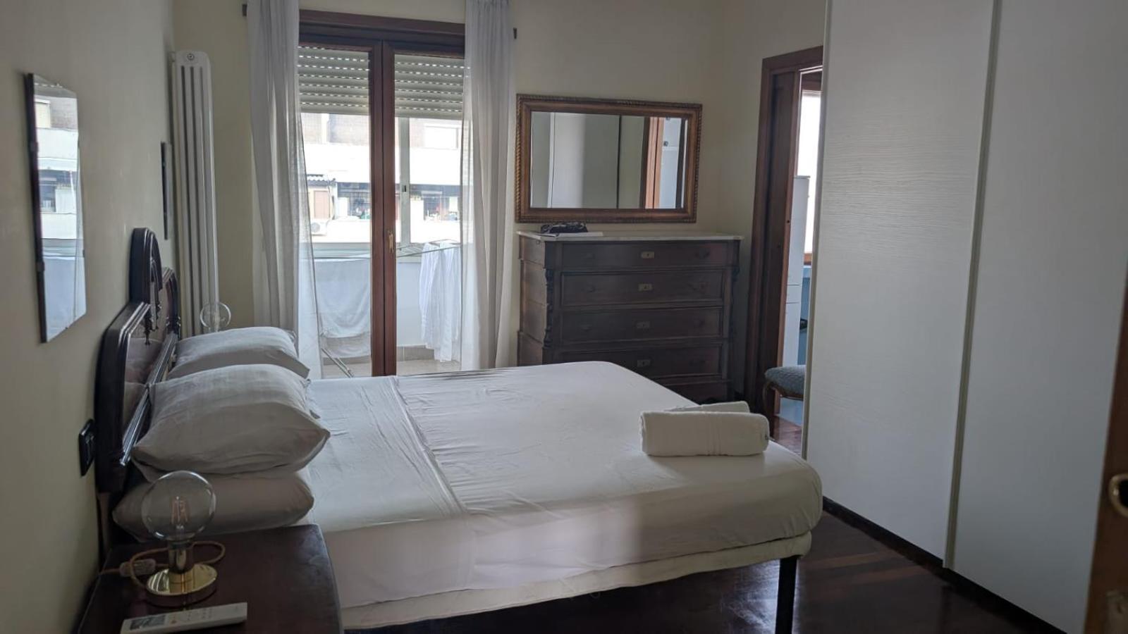 Apartment Appia Nuova Lucrezia